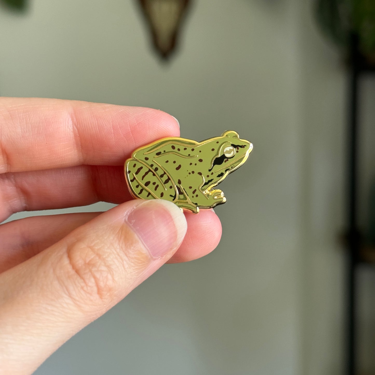 Garden Frog Enamel Pin