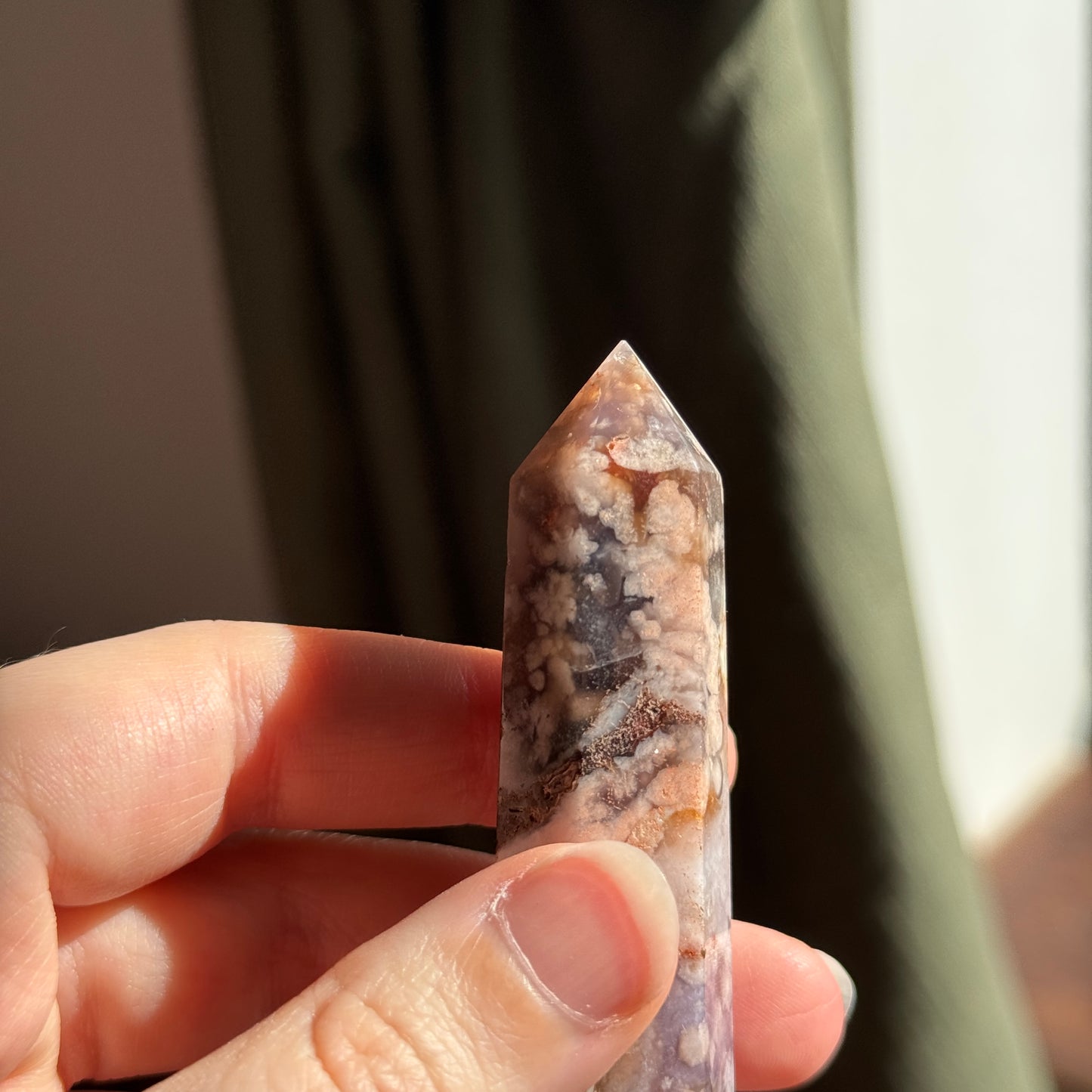 Small Flower Agate Tower