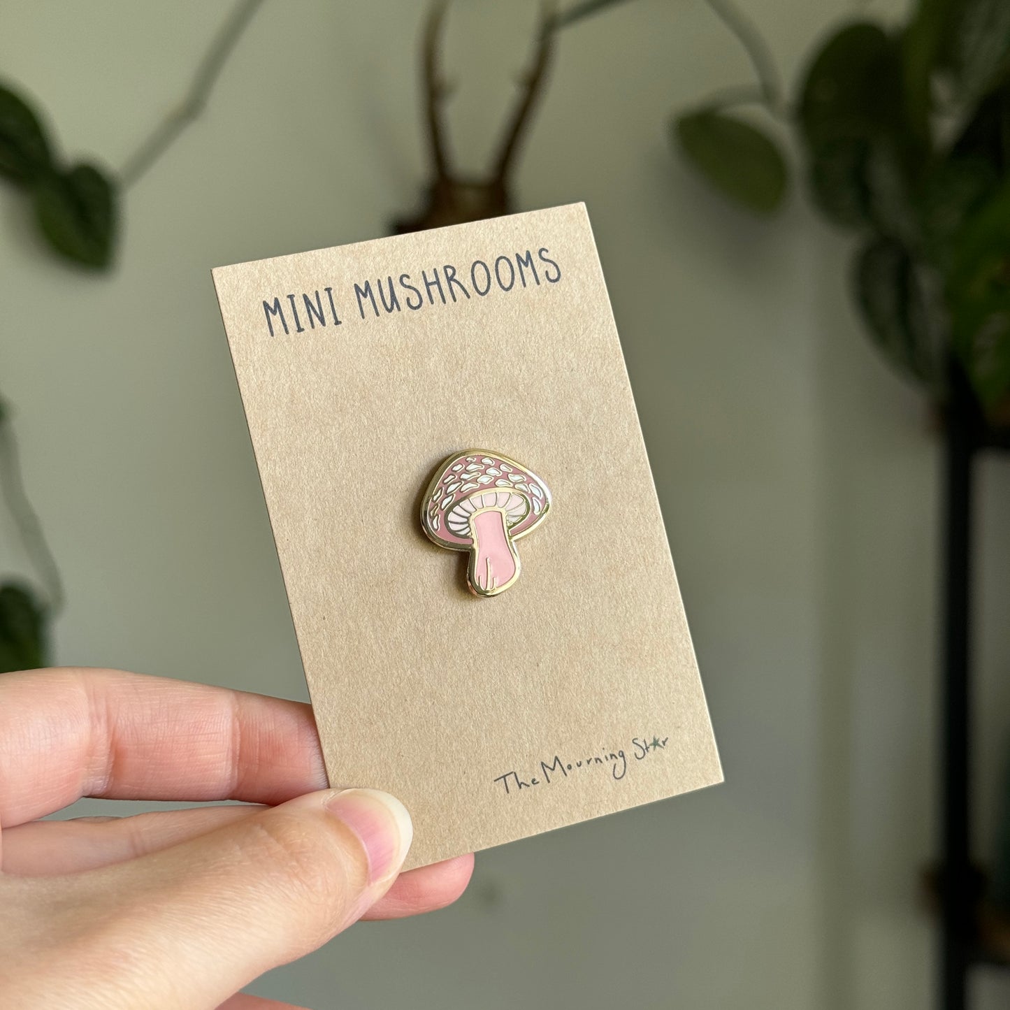 Wrinkled Peach Enamel Pin