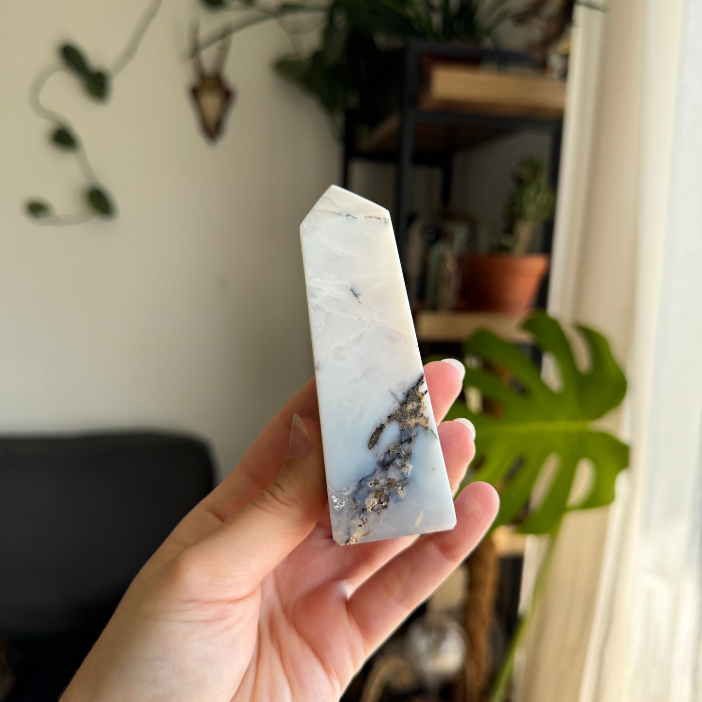 Dendritic Agate Tower