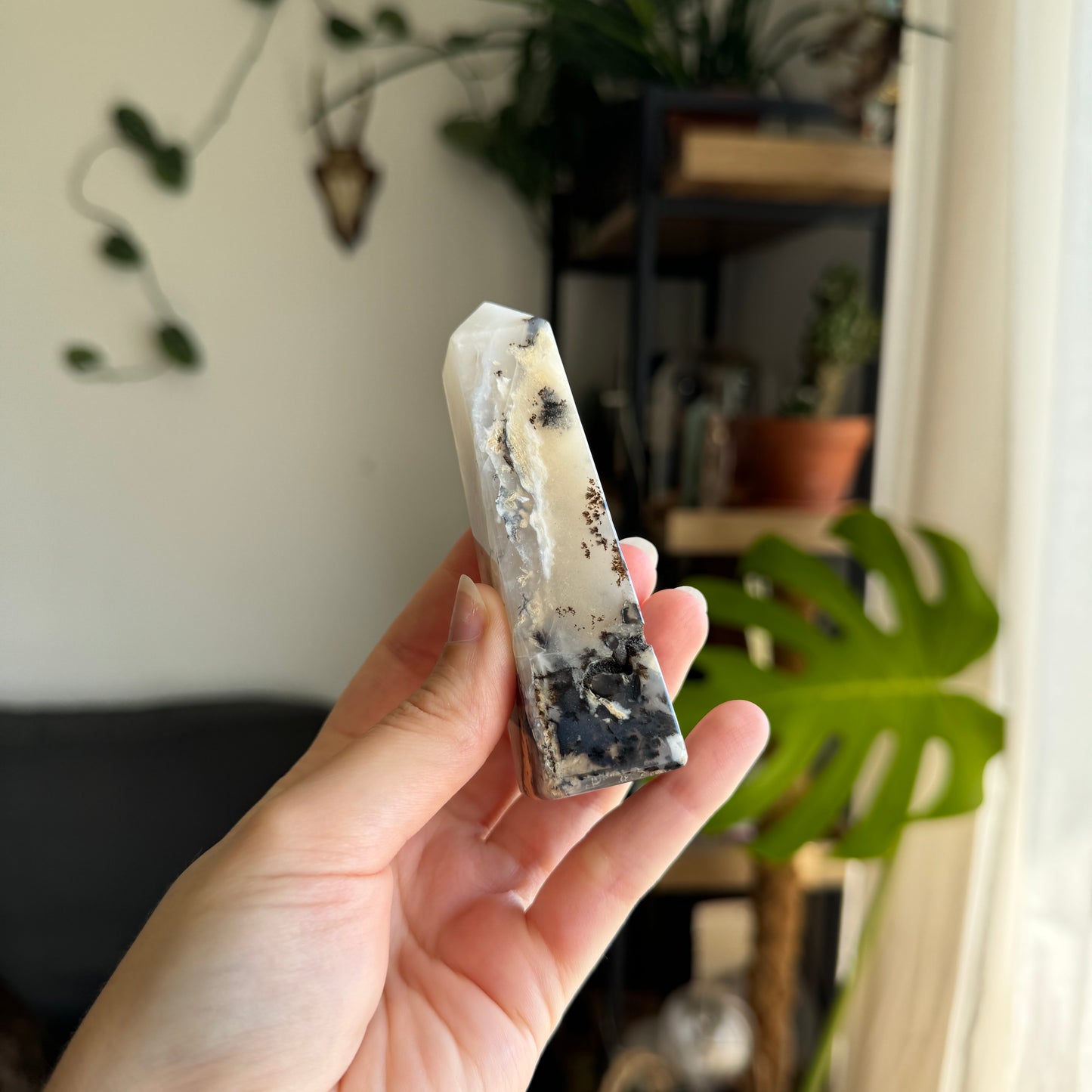 Dendritic Agate Tower