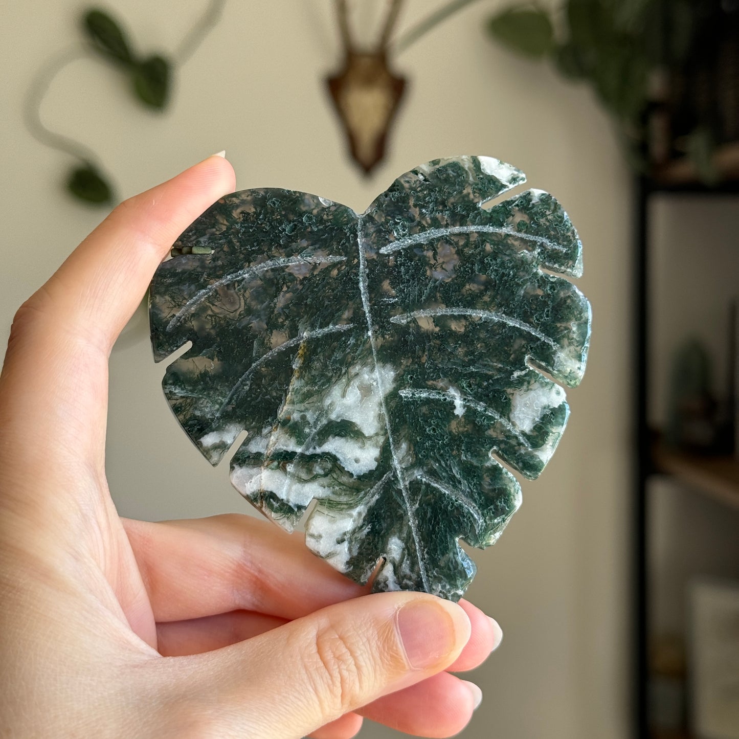 Moss Agate Leaf Carving