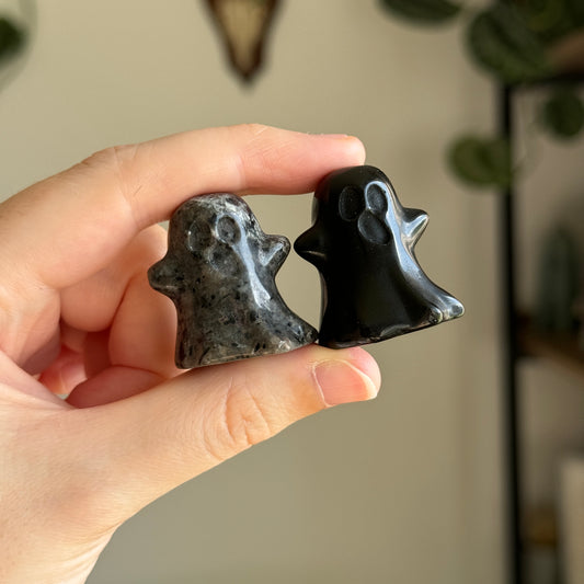 Yooperlite and Obsidian Ghost Carvings